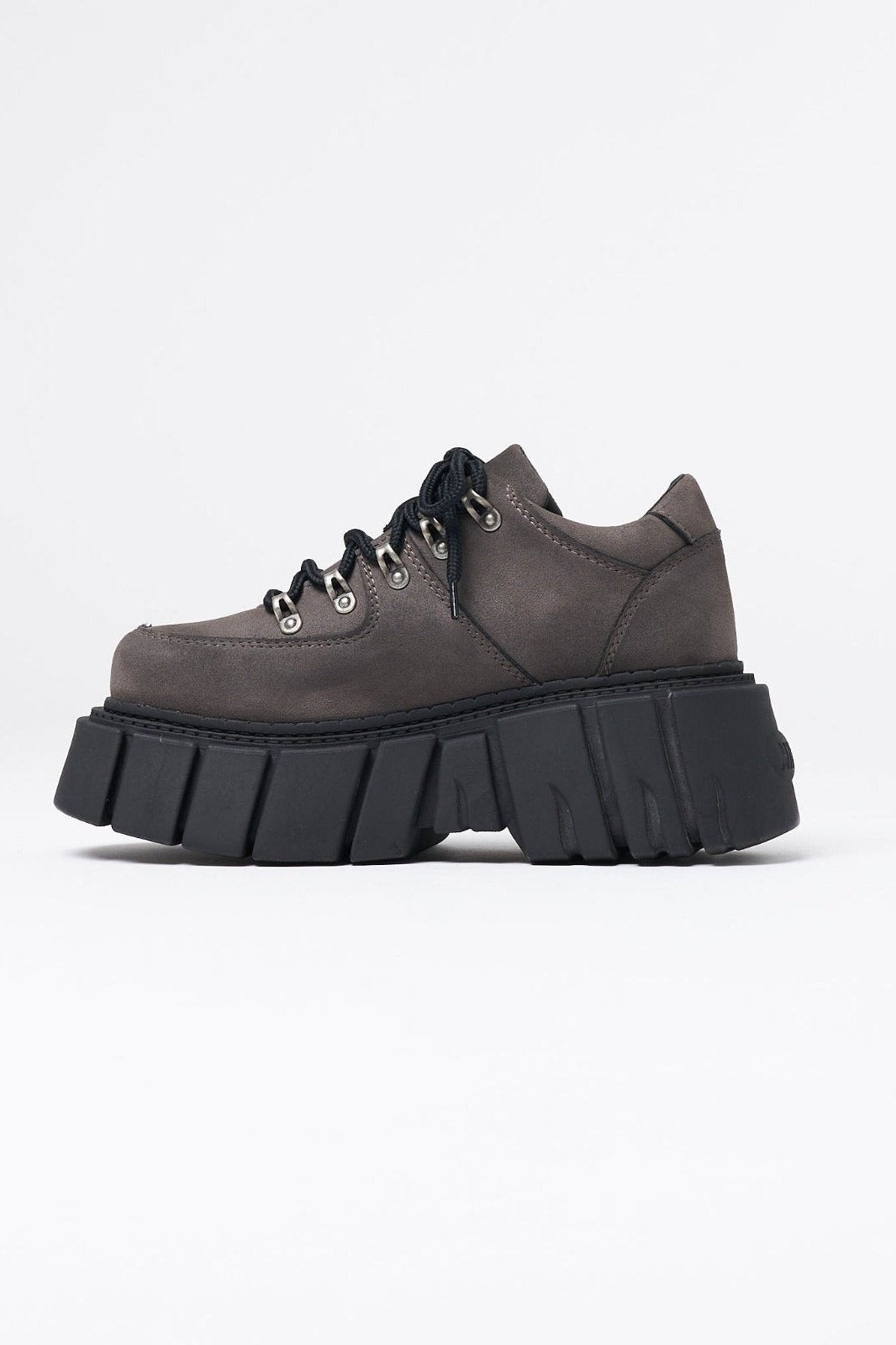 Arden Brown Shoes