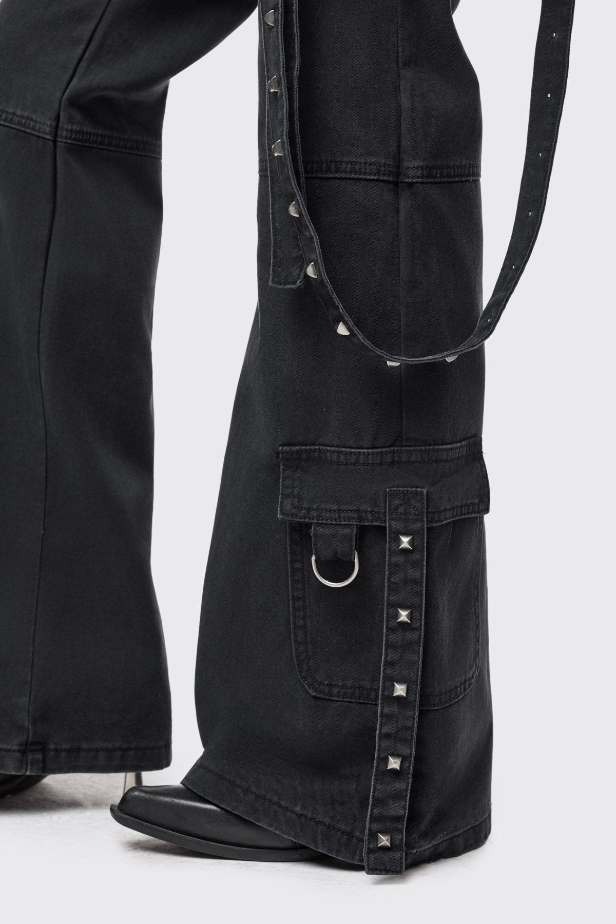 Bruise Cargo Flared Jeans
