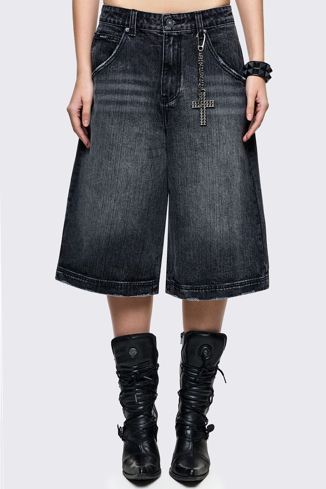 Worn Black Washed Jorts